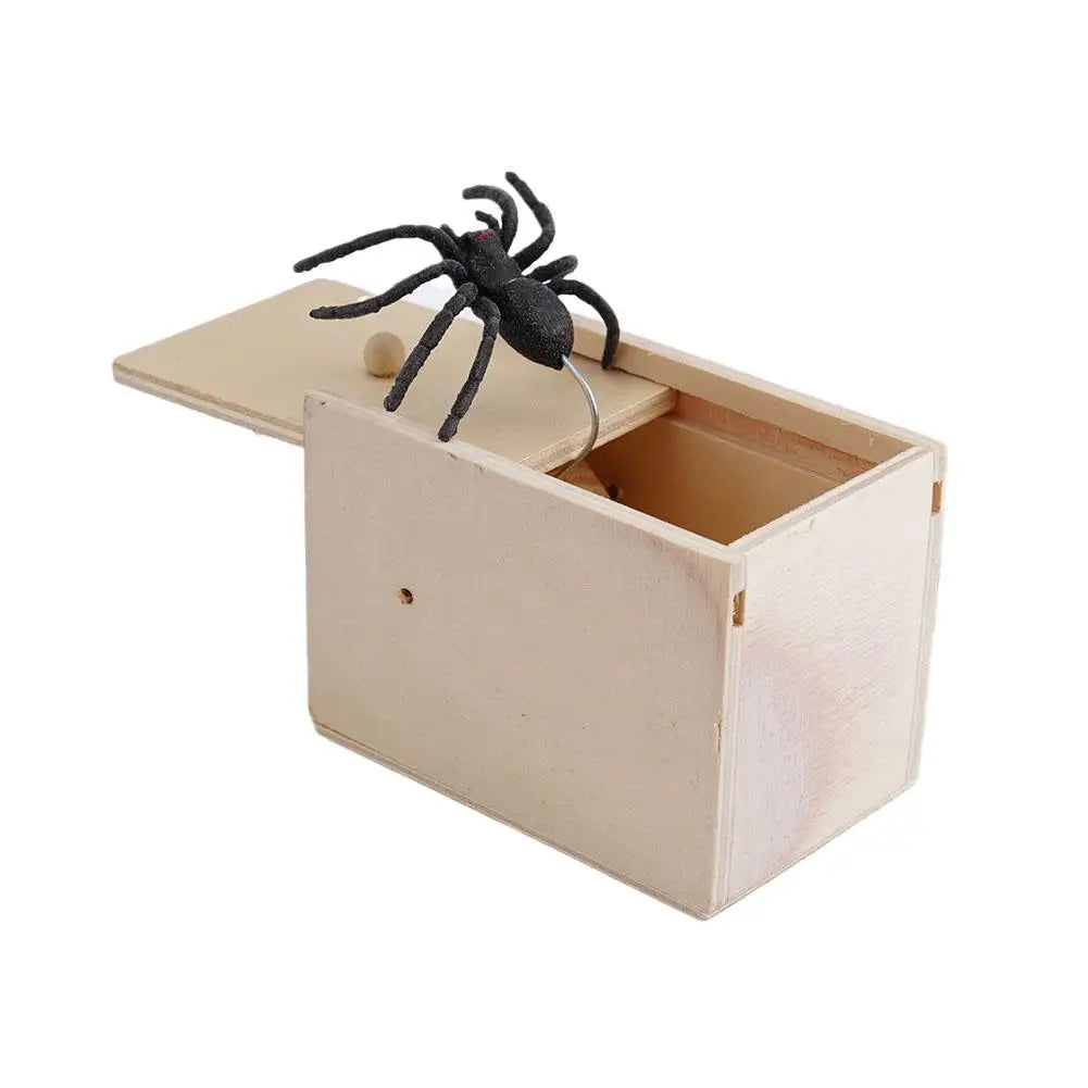 Drewniane Pudełko z Pająkiem - Klasyczny Prank